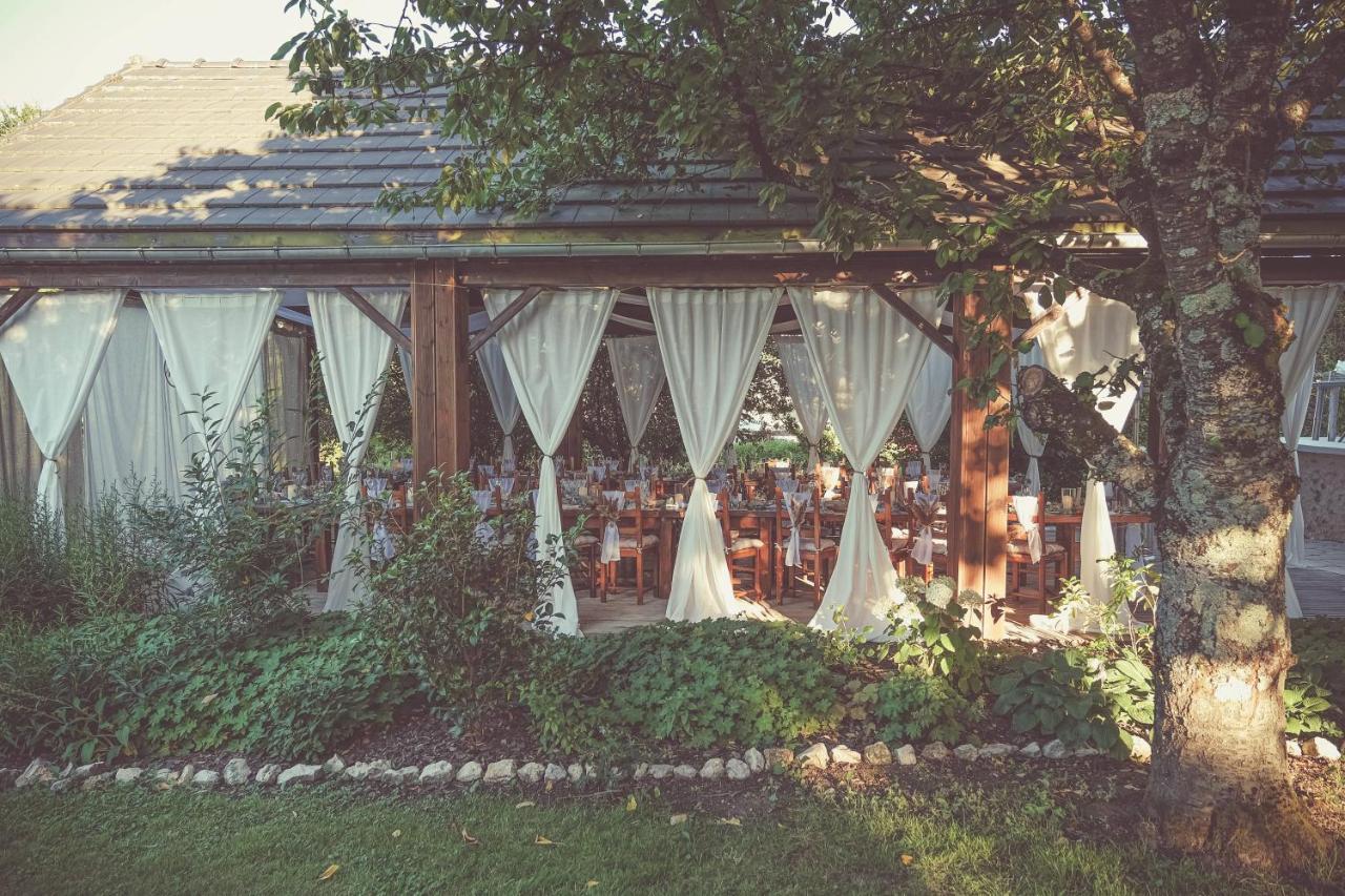 Apartamento Domaine Des Medards Beaulieu-sur-Loire Exterior foto